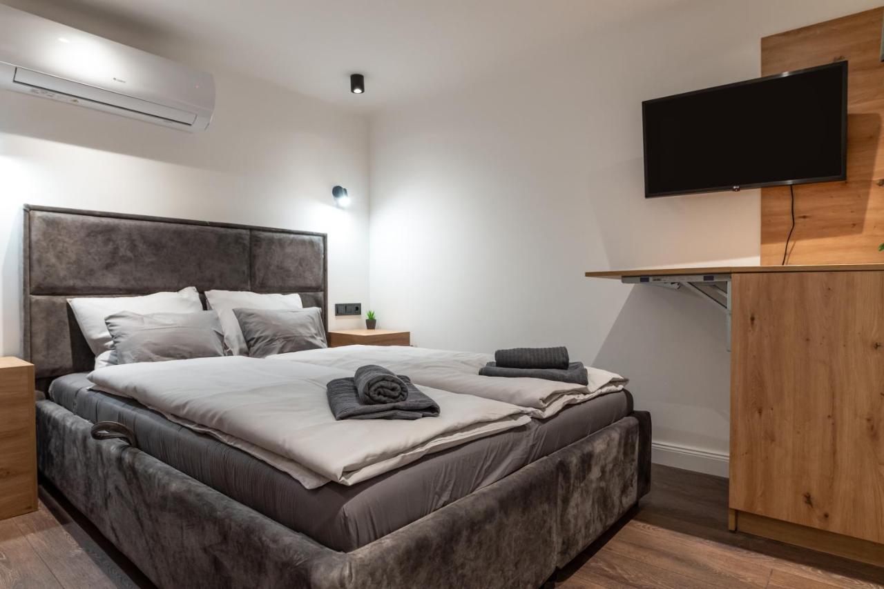 Downtown Luxury By Stlcz With 2 Bathrooms Βουδαπέστη Εξωτερικό φωτογραφία