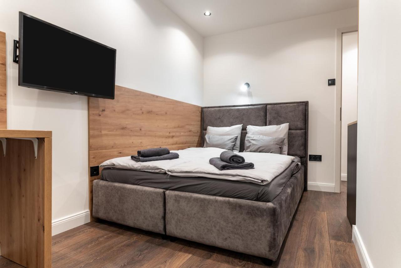 Downtown Luxury By Stlcz With 2 Bathrooms Βουδαπέστη Εξωτερικό φωτογραφία