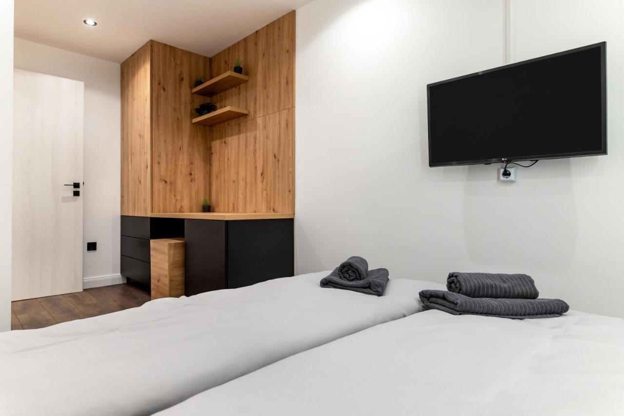 Downtown Luxury By Stlcz With 2 Bathrooms Βουδαπέστη Εξωτερικό φωτογραφία